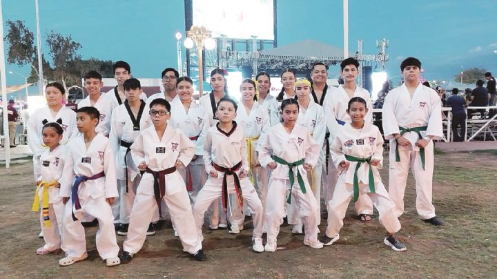 Muestran su talento ante la gente de Nuevo Laredo