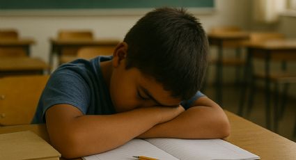 Ciclo escolar 2025: alimentos por la mañana que le dan sueño a tu hijo y hacen que no ponga atención