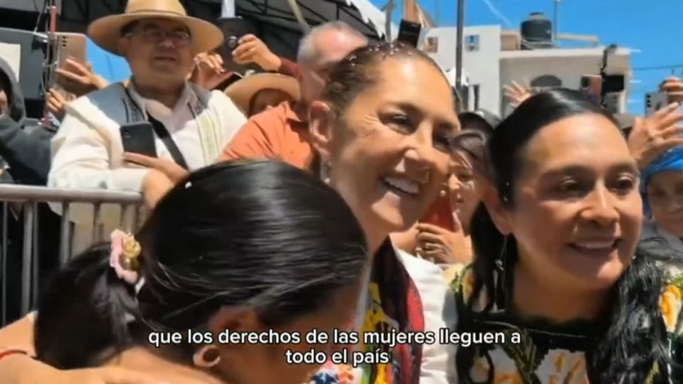 La jefa del Ejecutivo enfatizó el papel fundamental de las mujeres indígenas en la preservación de las lenguas maternas en el país