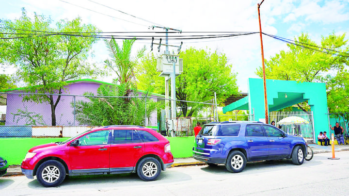 Ya tienen ‘luz’ las 3 escuelas primarias afectadas de Nuevo Laredo