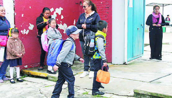 Nuevo Laredo: regresan 73 mil alumnos a clases; acaban tres semanas de vacaciones