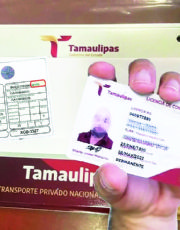 Foto descriptiva de: Oficina Fiscal ofrece descuento en el trámite de engomado; ¿cuál es la fecha límite?