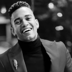 Vocalista de 'Sin Fronteras' pierde la lucha contra el cáncer; la enfermedad invadió su cuerpo