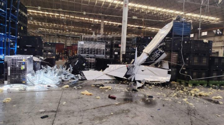 Cae avioneta sobre empresa del Parque Industrial Amistad en Ramos Arizpe; dos personas lesionadas | VIDEO