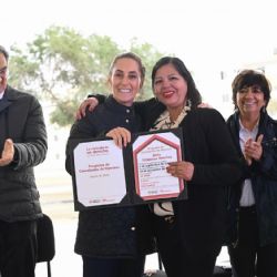 Claudia Sheinbaum entrega 44 casas de Infonavit en Reynosa