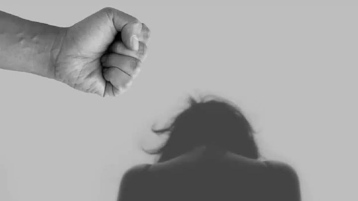 Mujer es hospitalizada tras brutal agresión de su pareja; logró escapar en el Parque Mendoza