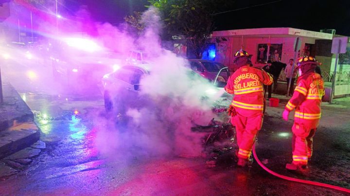 Auto en llamas causa pánico en Nuevo Laredo; ¿qué sucedió?