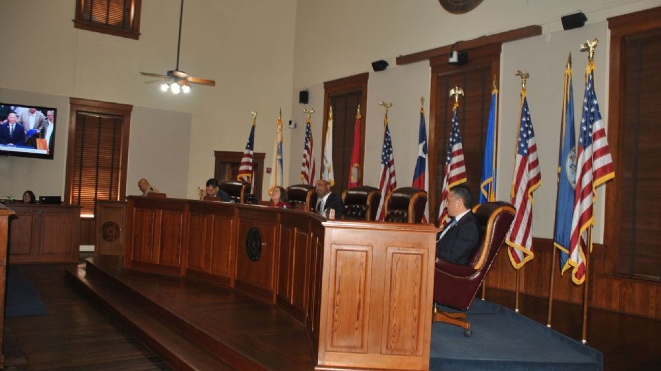 La Corte de Comisionados carece de autoridad para remover al Sheriff Martín Cuellar