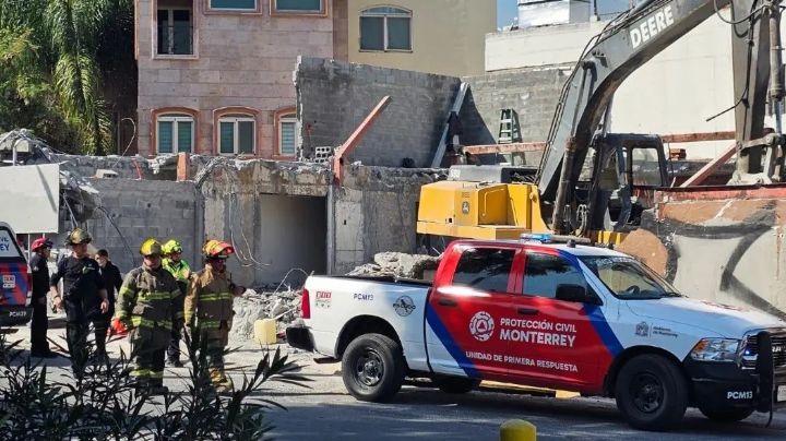 Albañil muere en plena construcción en Monterrey; pesada barda le cayó encima