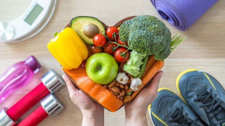 ¿Quieres un corazón sano?; incluye en tu dieta estos alimentos para cuidar tu sistema cardiaco