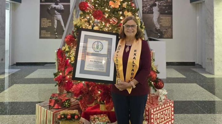 Superintendente de Parques y Recreación de Laredo entra al Salón de la Fama del Deporte en Puerto Rico