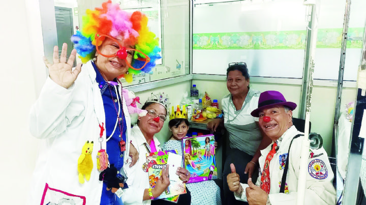 Asociación Médicos de la Risa dan alegría a niños enfermos en hospitales de Nuevo Laredo