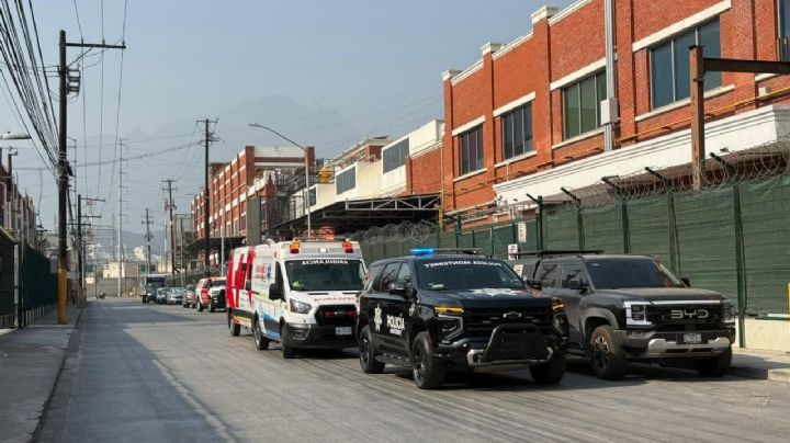 Tragedia en cigarrera de Monterrey: pieza sale proyectada y mata a trabajador; cae de más de 2 metros
