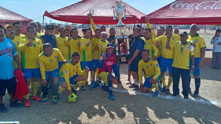 Es campeón Jocelyne Colonia Victoria en la Liga Independiente Colosso Veteranos en Nuevo Laredo