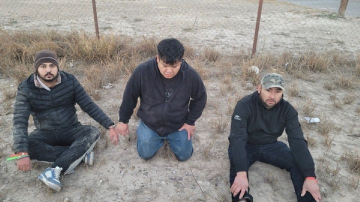 Detienen a tres indocumentados con pulseras 'especiales'; pagaron miles de dólares a 'coyotes'