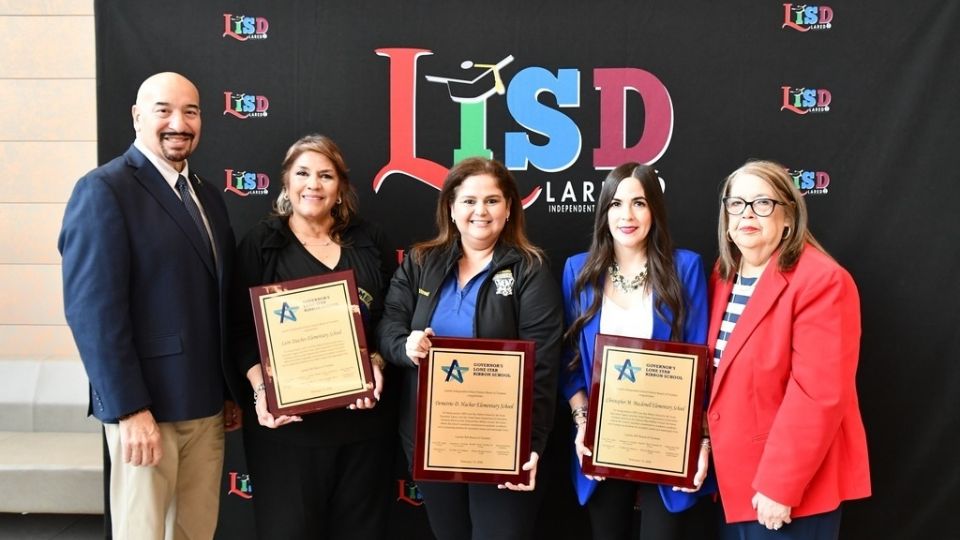 Las escuelas son elegidas por la Agencia de Educación de Texas