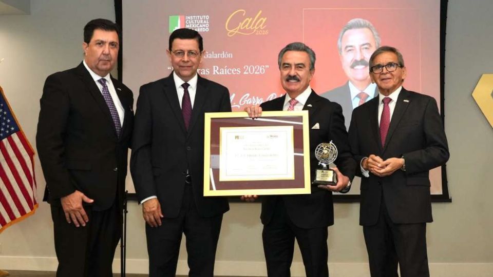 El reconocimiento anual fue entregado por el Instituto Cultural Mexicano.