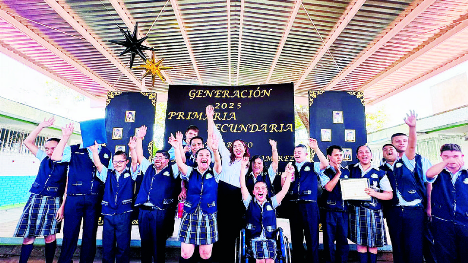 El Centro de Atención Múltiple se ubica en la colonia Las Torres, en Bulevar las Torres y calle Silao.