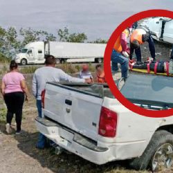 Volcadura de camioneta deja a una adulta mayor muerta; viajaba con toda su familia a Reynosa