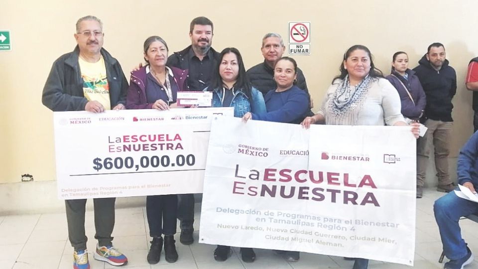 Numerosas escuelas han recibido recursos del programa que son manejados directamente por padres y madres de familia.