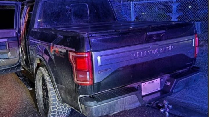 Joven roba camioneta de lujo en Laredo y provoca persecución; intentó huir caminando