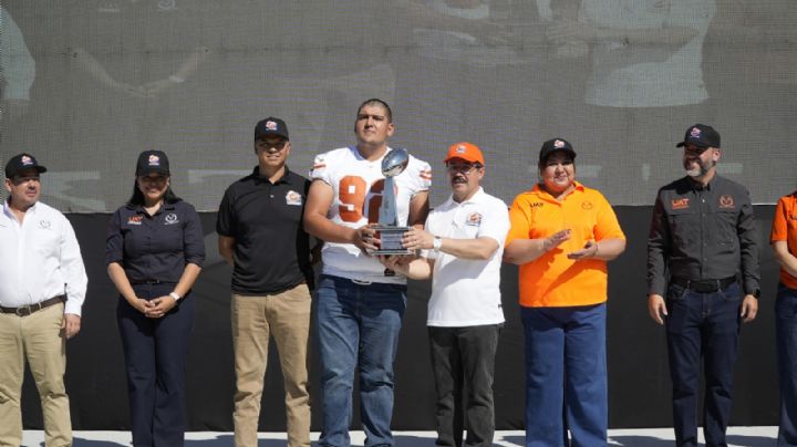 El rector Dámaso Anaya inaugura la temporada 2026 de la LUFAUAT