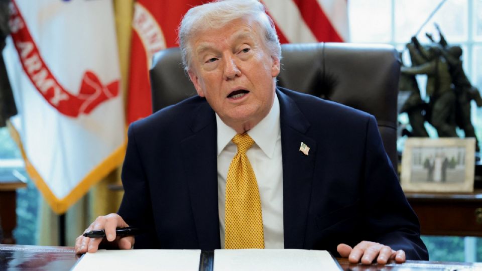 Donald Trump pausa momentáneamente sus amenazas contra Irán