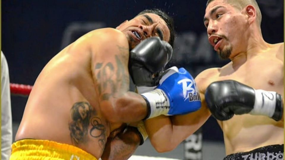 Hinojosa suma su victoria 15 en el box profesional