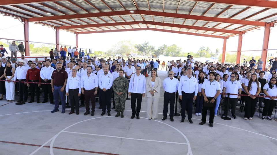 Gobierno de Tamaulipas invierte en educación y obra pública