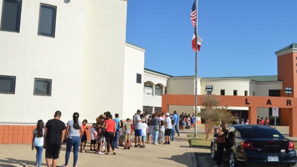 El incidente ocurrió en el Cuartel General de la Policía de Laredo la mañana del sábado