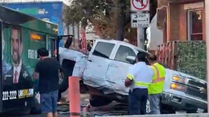 Adolescente sufre severa lesión en la cabeza tras fuerte choque contra camión en Laredo
