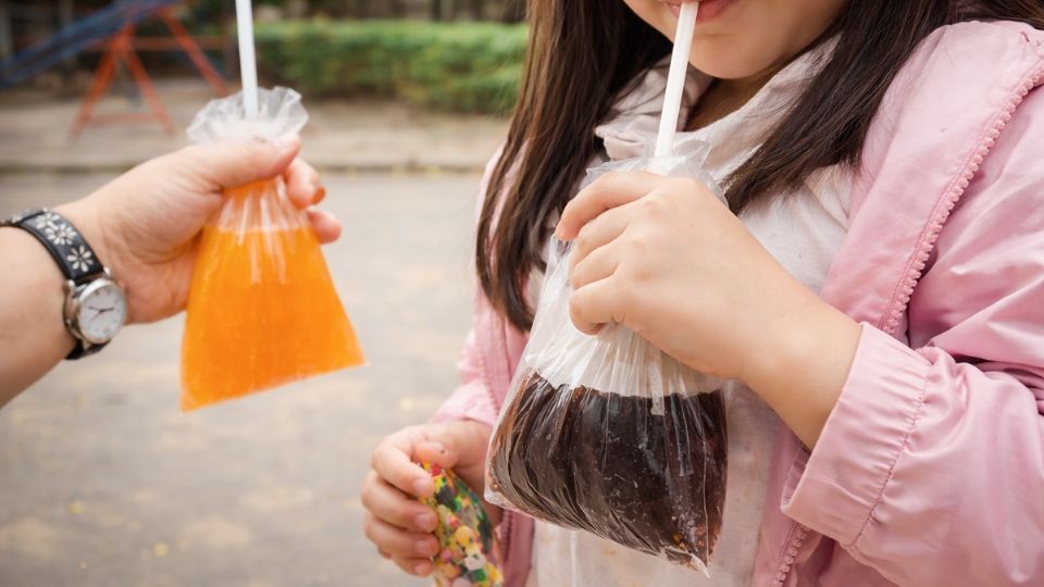 Los años en los que el refresco se tomaba en bolsita para llevar