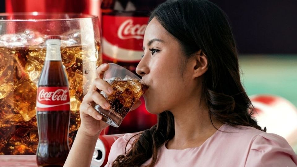 Sustituir Coca-Cola por agua es un cambio pequeño con grandes resultados