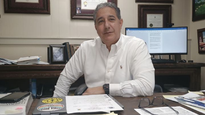 Comité propone cierre de cinco primarias el próximo ciclo escolar ante crisis en UISD en Laredo