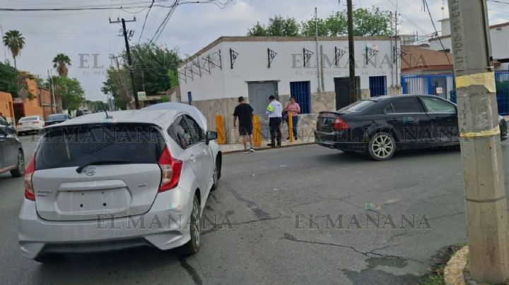 Accidente entre dos vehículos en Nuevo Laredo; conductora de Ford Fusion fue la culpable