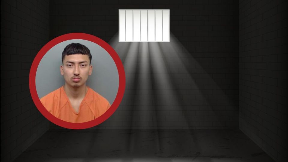 Francisco Xavier Rico, carcelero en Dilley, Texas; manejaba intoxicado.