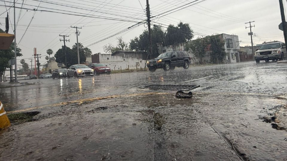 La lluvia hizo acto de aparición desde temprano en Nuevo Laredo.